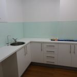 4/131-135 Old Pacific Highway, Oxenford QLD 4210-kitchen area
