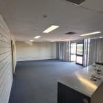 6/15 Overlord Place, Acacia Ridge QLD 4110 - Vacant Room and Desk