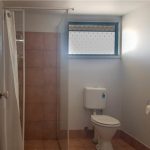 1&2/65 Crescent Avenue, Paradise Point QLD 4216 - Comfort Room